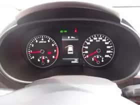 Kia Picanto (2023) thumbnail 10