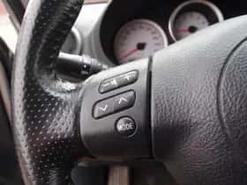 Toyota RAV4 (2004) thumbnail 12