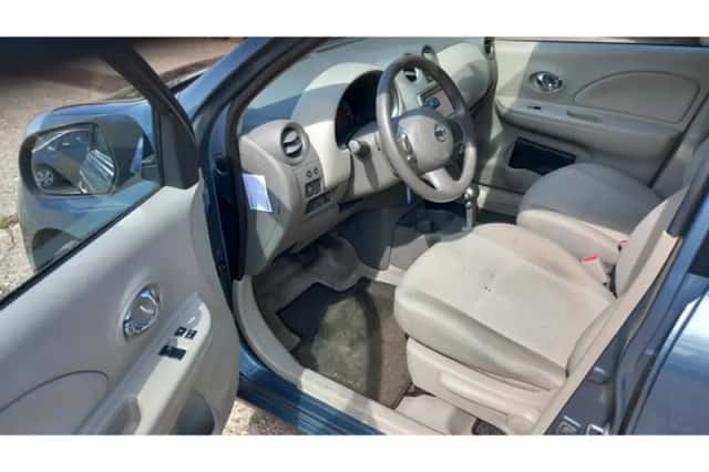 Nissan Micra (2013) thumbnail 5