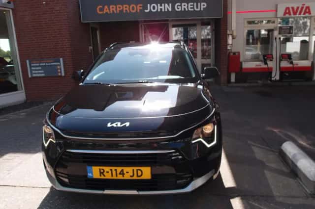 Kia Niro (2022) thumbnail 1