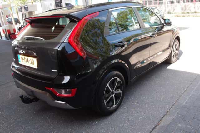 Kia Niro (2022) thumbnail 4