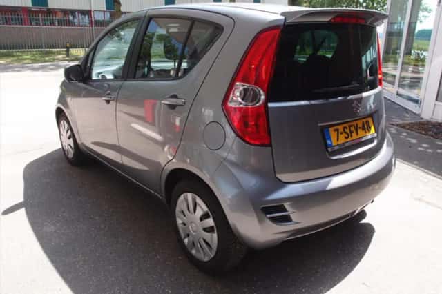 Suzuki Splash (2013) thumbnail 5