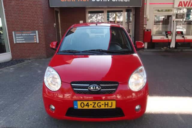 Kia Picanto (2008) thumbnail 1