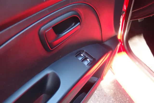 Kia Picanto (2008) thumbnail 6