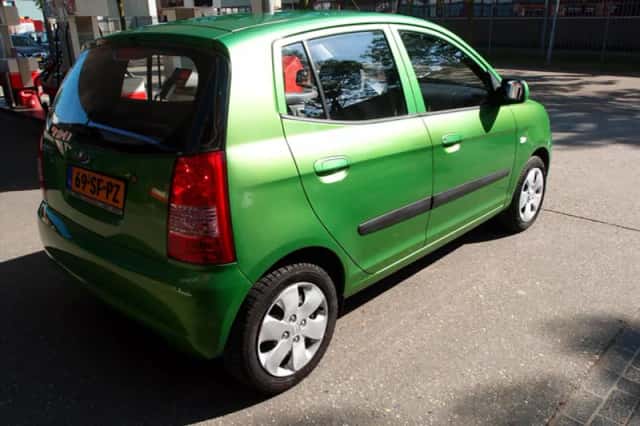 Kia Picanto (2005) thumbnail 4