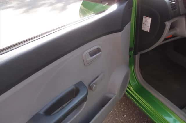 Kia Picanto (2005) thumbnail 6