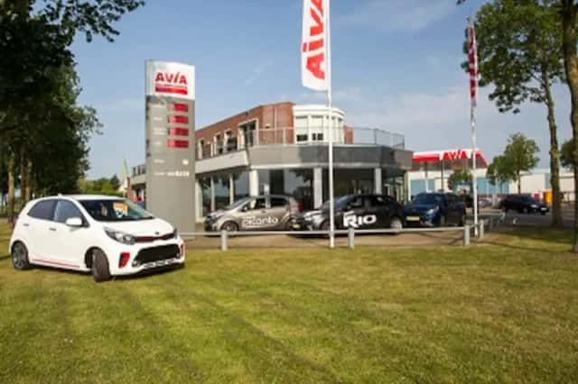 Kia Venga (2010) thumbnail 2