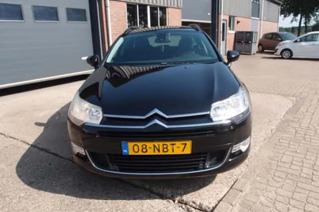 Citroën C5 Tourer (2010) thumbnail 1