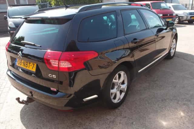 Citroën C5 Tourer (2010) thumbnail 4