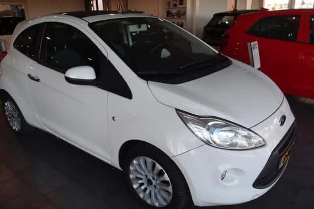 Ford Ka (2013) thumbnail 2
