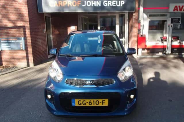 Kia Picanto (2015) thumbnail 1