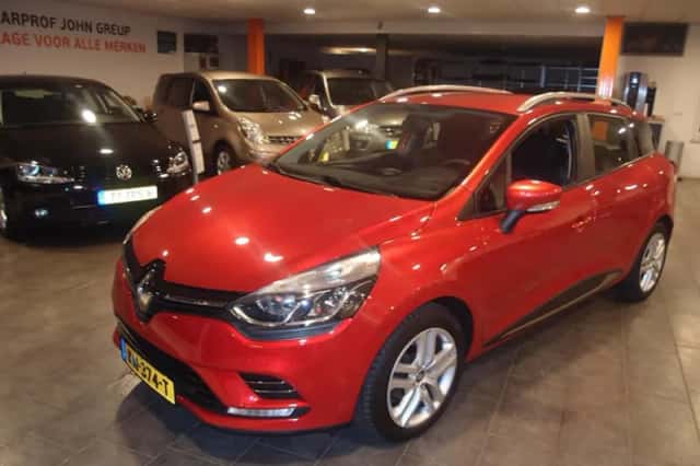 Renault Clio (2016) thumbnail 1