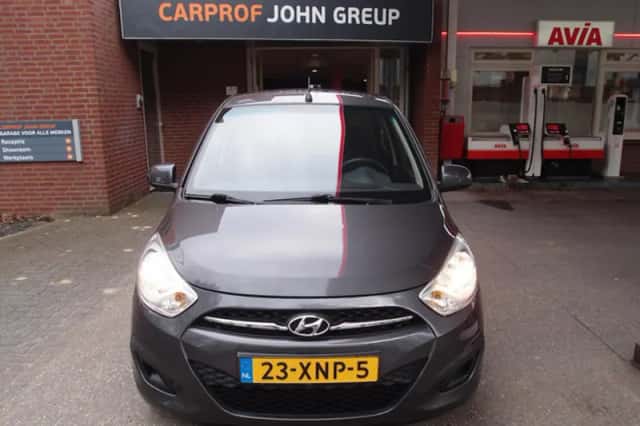 Hyundai i10 (2012) thumbnail 1