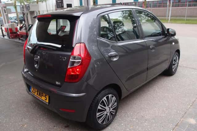 Hyundai i10 (2012) thumbnail 4