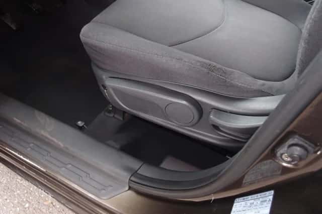 Kia Soul (2010) thumbnail 6