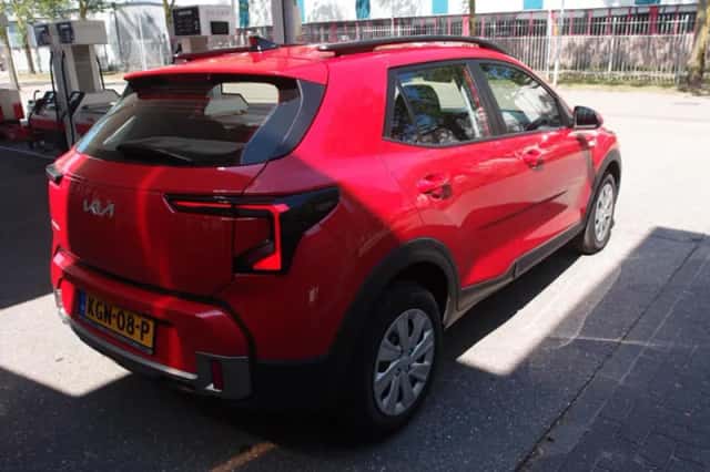 Kia Stonic (2026) thumbnail 4