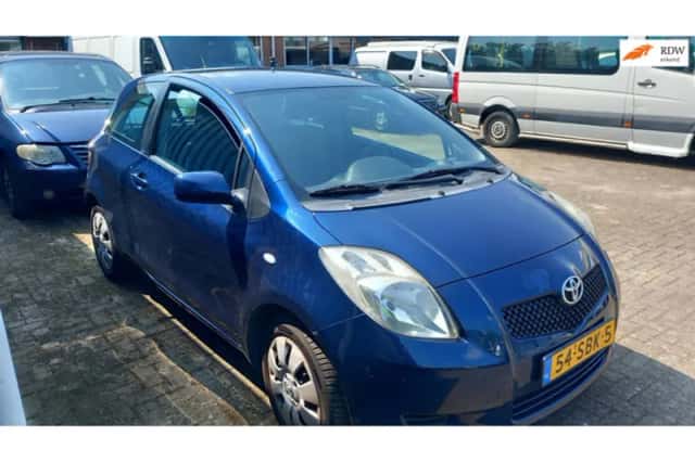 Toyota Yaris (2007) thumbnail 1