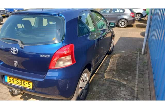 Toyota Yaris (2007) thumbnail 2