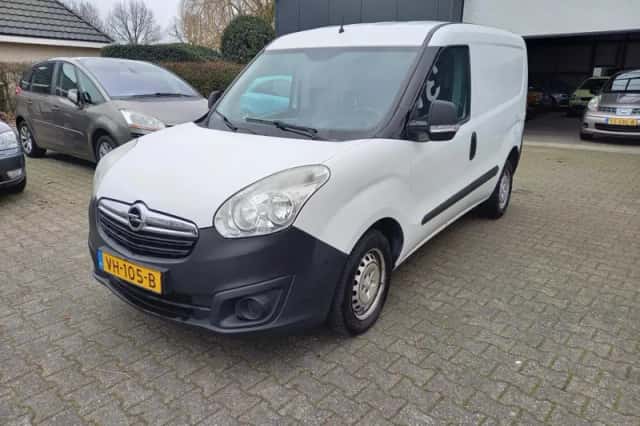 Opel Combo (2014) thumbnail 1