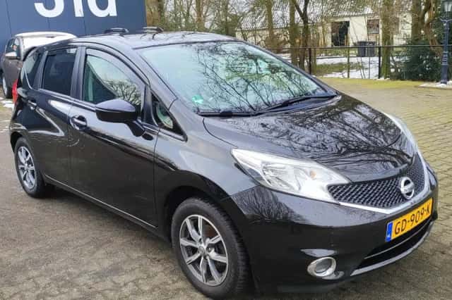 Nissan Note (2015) thumbnail 3