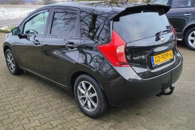Nissan Note (2015) thumbnail 6
