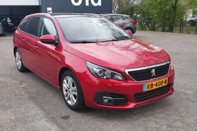 Peugeot 308 (2017) thumbnail 3
