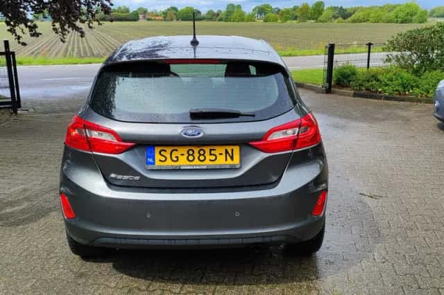 Ford Fiesta (2018) thumbnail 5