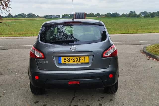 Nissan Qashqai (2012) thumbnail 5