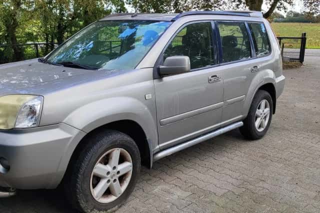 Nissan X-Trail (2006) thumbnail 1