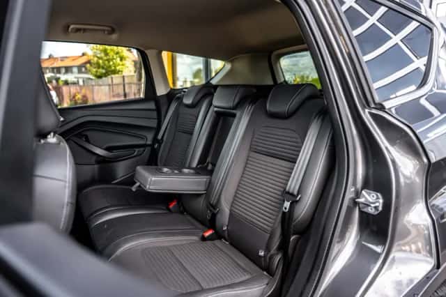 Ford Kuga (2018) thumbnail 6