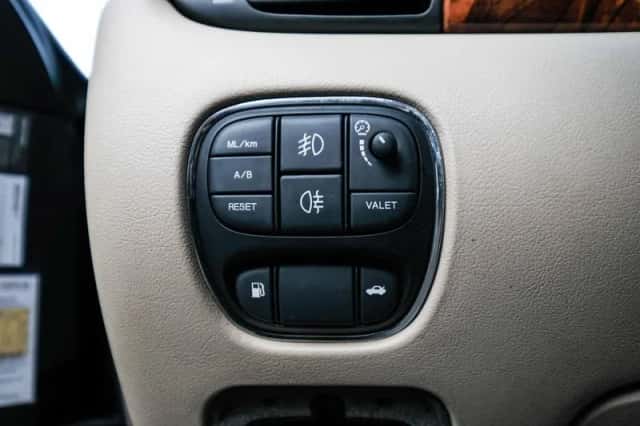 Jaguar XJ (2006) thumbnail 6