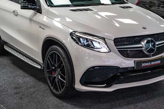 Mercedes-Benz GLE (2016) thumbnail 4
