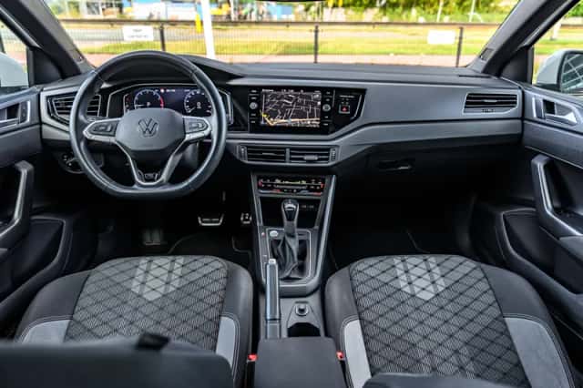 Volkswagen Polo (2022) thumbnail 5