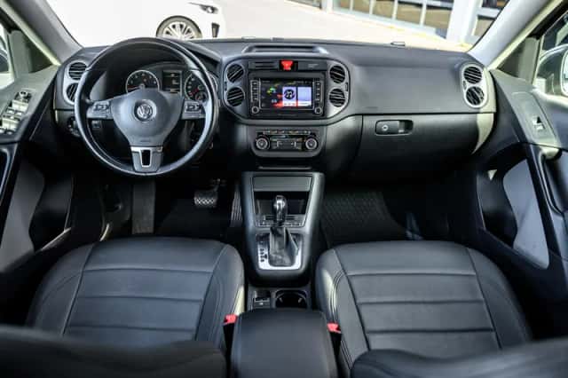 Volkswagen Tiguan (2011) thumbnail 3