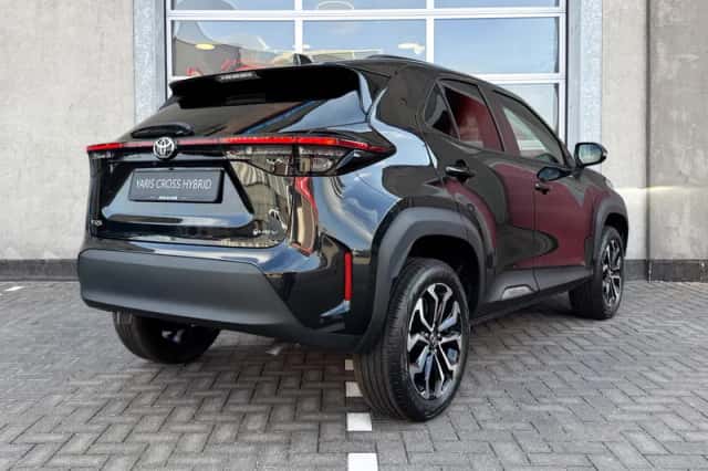 Toyota Yaris Cross (2026) thumbnail 2