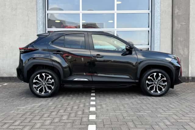 Toyota Yaris Cross (2026) thumbnail 6