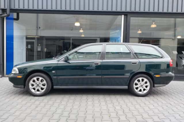 Volvo V40 (1999) thumbnail 2