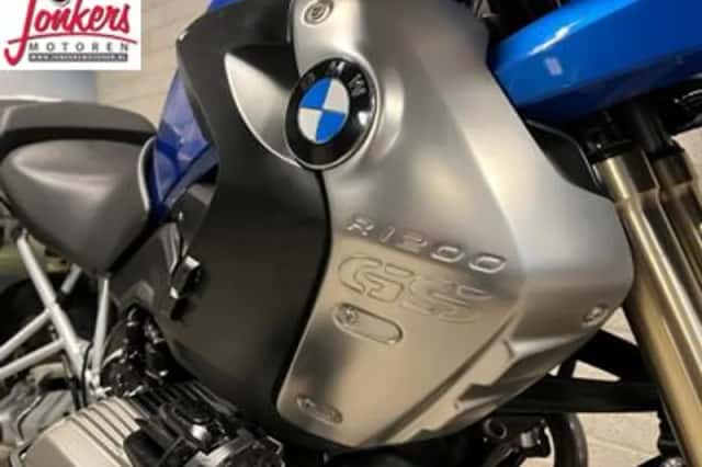 BMW R (2012) thumbnail 5