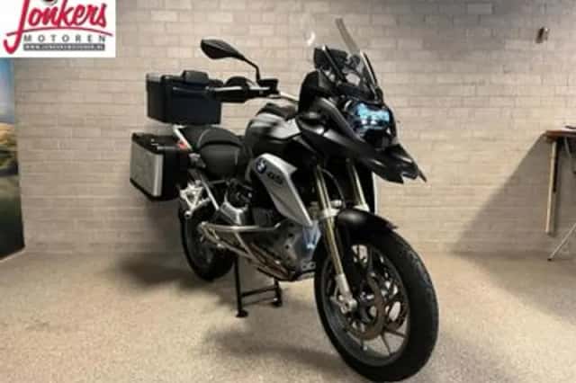 BMW R (2013) thumbnail 2