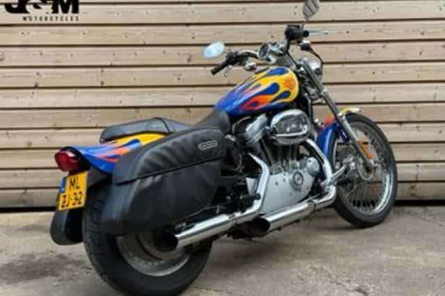 HARLEY-DAVIDSON SPORTSTER (2004) thumbnail 5