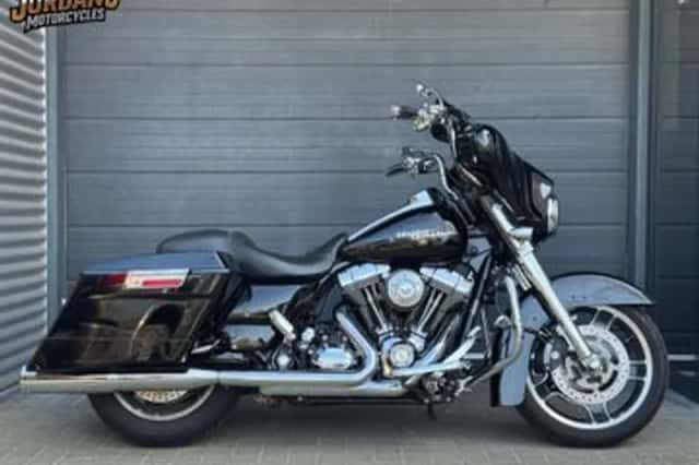 HARLEY-DAVIDSON STREET (2010) thumbnail 1