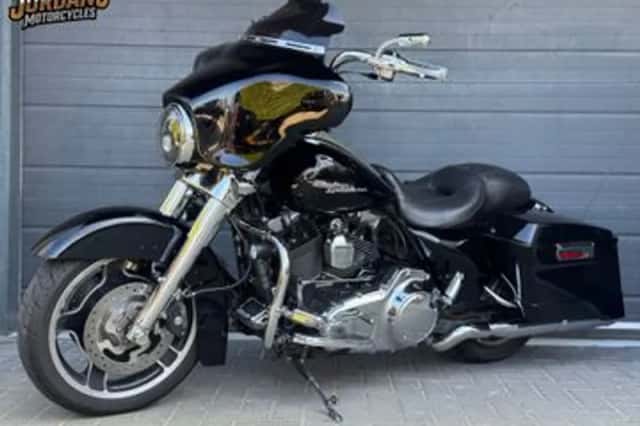 HARLEY-DAVIDSON STREET (2010) thumbnail 6