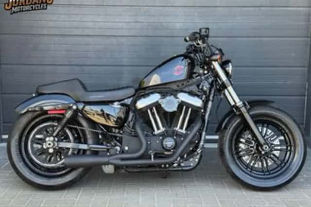 HARLEY-DAVIDSON SPORTSTER (2021) thumbnail 1
