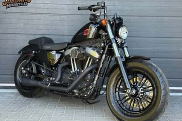 HARLEY-DAVIDSON SPORTSTER (2021) thumbnail 5