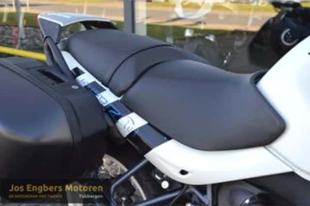 BMW R (2003) thumbnail 5