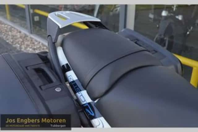 BMW R (2003) thumbnail 6