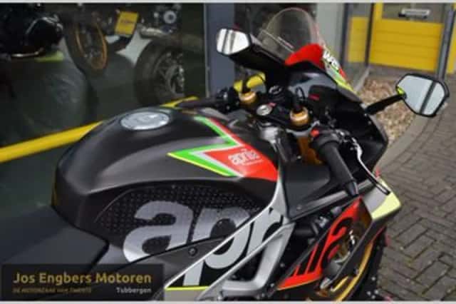 APRILIA RSV (2020) thumbnail 4