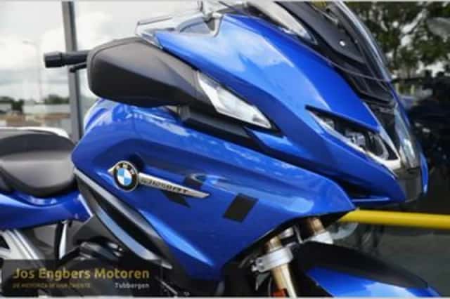 BMW R (2022) thumbnail 3