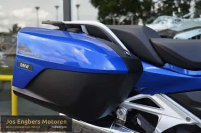 BMW R (2022) thumbnail 6