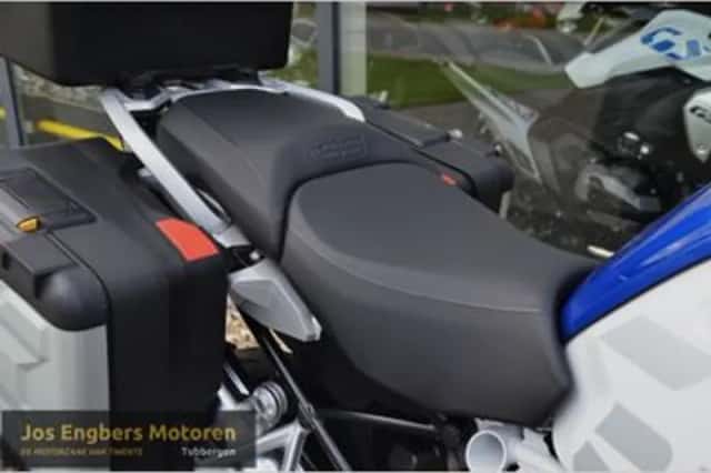 BMW R (2019) thumbnail 6